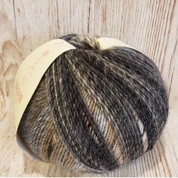 Jewelspun Aran 2
