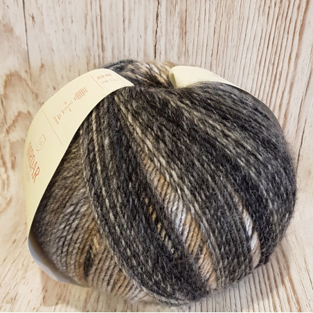 Jewelspun Aran